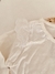 Remera con broderie natural - comprar online