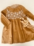 VESTIDO TUSOR ENCAJE MOSTAZA - comprar online