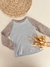 Remera combinada celeste