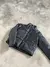 COMBO CAMPERA + CHALECO ESSENTIALS en internet
