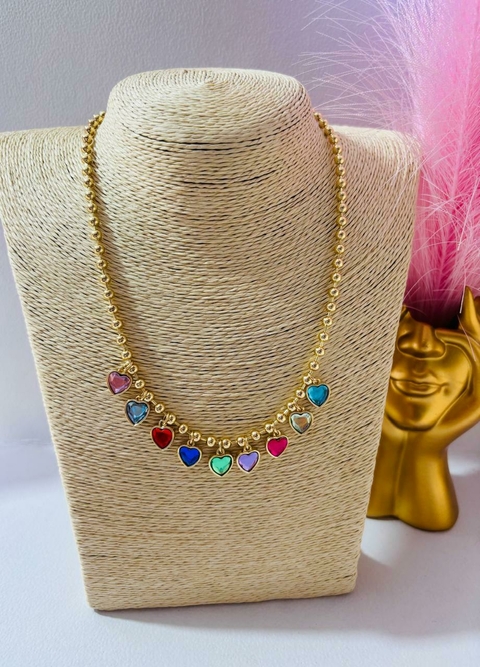 Collar de corazones