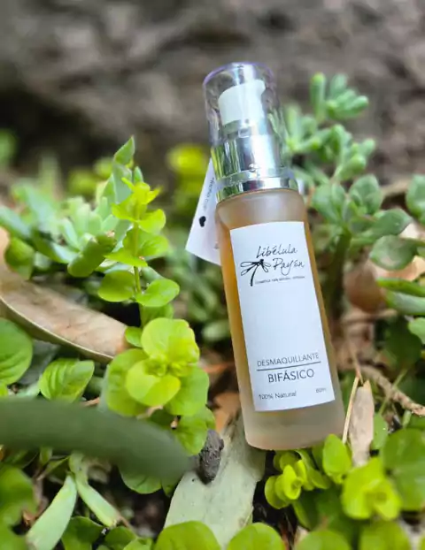 Agua bifásica desmaquillante - comprar en línea