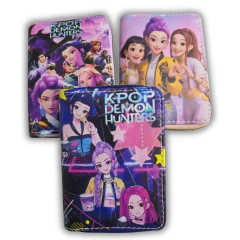 Billeteras Guerreras Del Kpop Huntrix Pu Modelo Al Azar - S-STORE