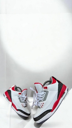 Jordan 3 Fire Red