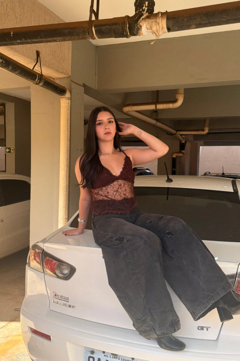 Blusinha Alça Renda Assimétrica Marrom