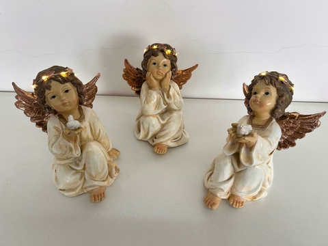 Trio de anjos sentados em resina com led 20cm Cód. 1002230