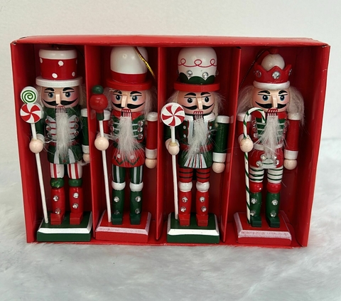 Quebra nozes verde vermelho com 4 unid. 13cm cód. 2025 - comprar online