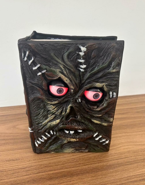 Livro com olhos c/ som e movimento Cód. 29008996 - comprar online