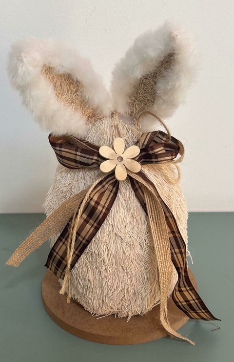 Ovo com orelhas rústico de palha 28cm Cód. OV063 - comprar online