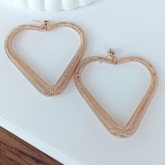 Brincos bijuteria coração mola dourado - REF389