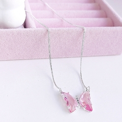 Colar folheado a prata borboleta rosa - REF 465
