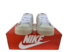 Imagem do Nike Blazer Branco/Rosa