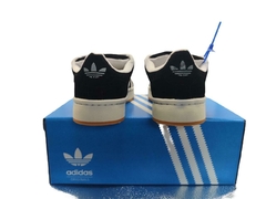 Imagem do Adidas Campus Tradicional