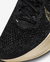 Imagem do ZoomX Vaporfly NEXT% 3 Black Metallic Gold Grain