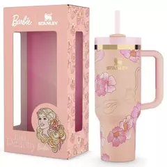 Stanley x Barbie 80´s Peaches´n Cream en internet