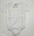 Body Branco Detalhe Aplicado Páscoa Coelho Azul com Gravata fixa Novo