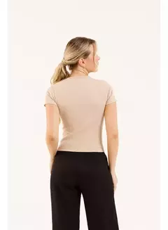 Blusa canelada manga curta sem costura - pelozi