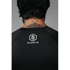 Rash Guard - Suerte Hexagono - comprar online