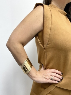 Conjunto Jasmine Caramelo na internet