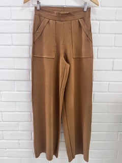 Conjunto Jasmine Caramelo