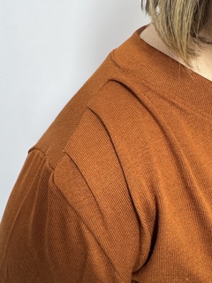 Blusa Francesca manga longa Ocre - Jourlejour