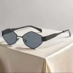 Óculos de Sol Feminino Losango - loja online