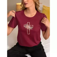 Camisa T-shirt Feminina Estampada Cruz e Flores - comprar online