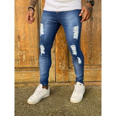 Calça Jeans Masculina Skinny Rasgada Destroyed na internet