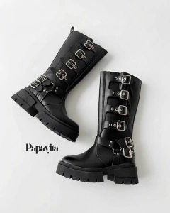 BOTAS BECCA CORREAS NEGRO en internet