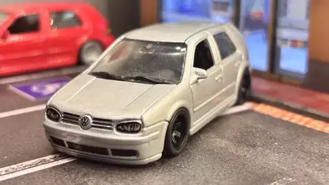 Miniatura Vw Golf Mk4 Gti 1/64 Custom 7,5cm Prata Rodas Pret