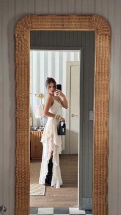 Vestido Mídi Ana na internet