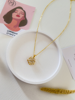 CADENA DIJE GIRATORIO MARGARITA - comprar online