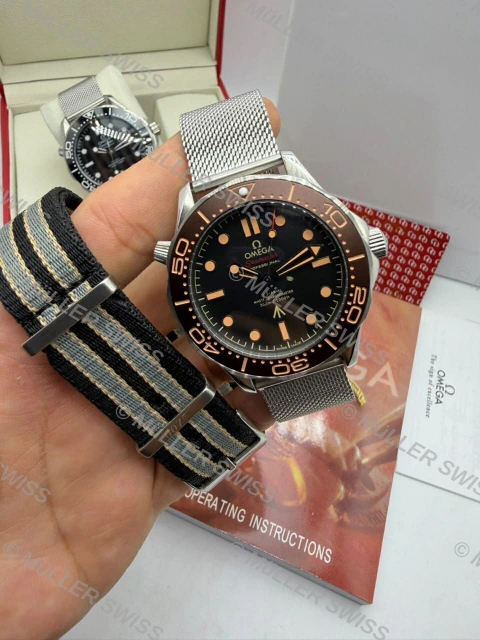 Omega Seamaster 300M 007 + Pulseira NATO