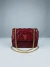 Aurora vermelha – A icônica Mini Bag em Pirarucu | Marcante & Sofisticada - KATIE LEATHER 