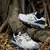 Tênis Skechers masculino em couro, ideal para esportes ao ar livre como caminhadas e trilhas, resistente ao desgaste, máxima qualidade. - Vip Sport Shop