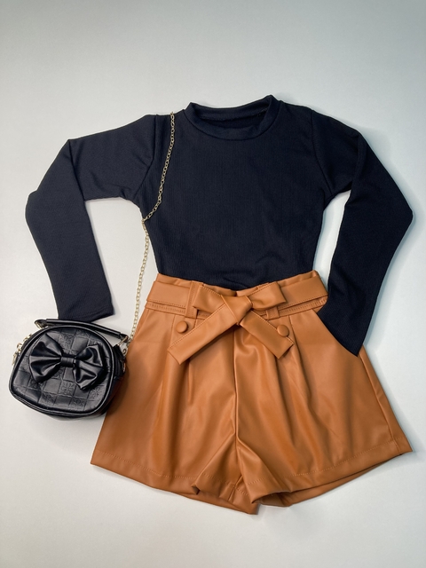 Shorts Em Courino - comprar online