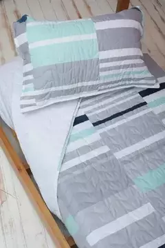 QUILT ESTAMPADO 90GR CON FUNDA - comprar online