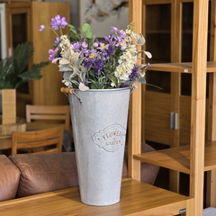 BUCKET FLOWERS & GARDEN MÁS BOUQUET DE FLORES