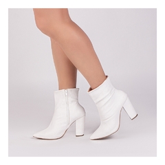 Bota Cano Curto