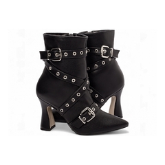 Bota Bico Fino Cano Médio - comprar online