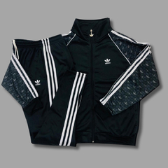 Conjunto Adidas Monograma