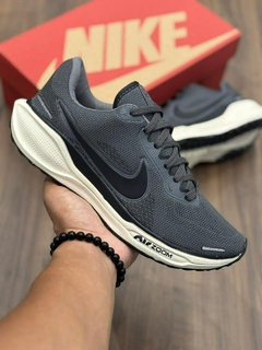 2X1 - NIKE ZOOMX - Tienda luna