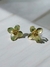 Arete cuatro petalos
