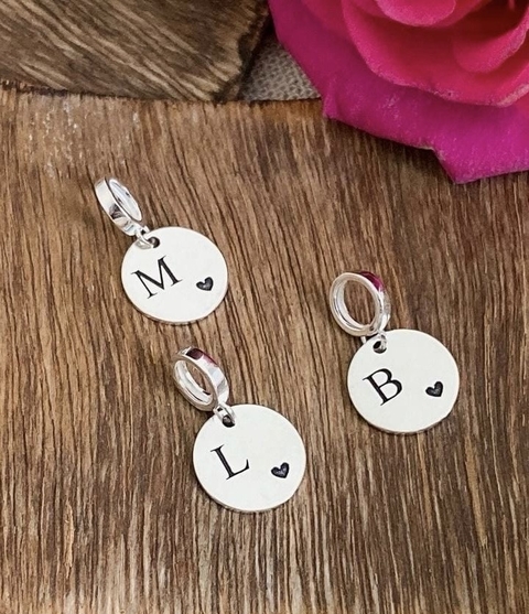 Pingente para pulseira personalizado