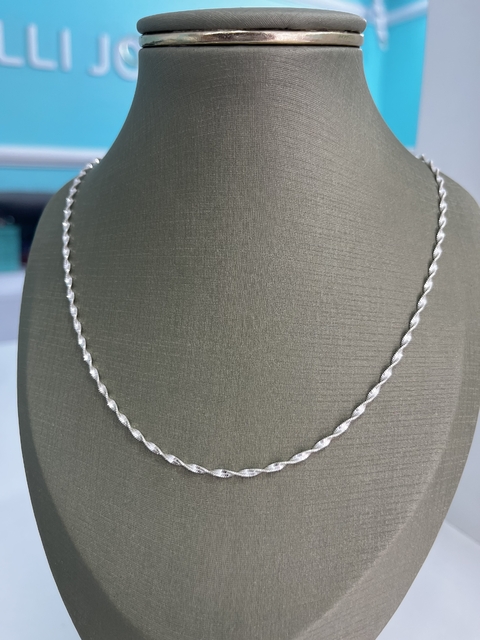 Corrente torcida 40 cm prata 925