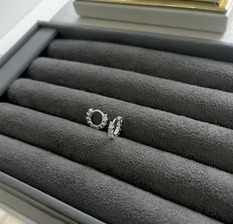 Argola mini click zircônias