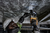 Martelete Com 2 Baterias 20v 5ah Xr Brushless Dewalt Dch172 na internet