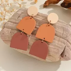 Brinco Nude liso - comprar online
