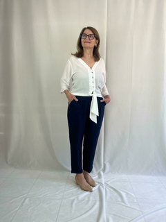 Calça Cora Azul Marinho na internet