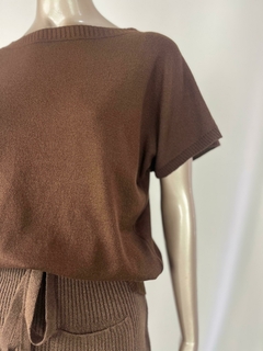 Blusa Brisa Marrom na internet
